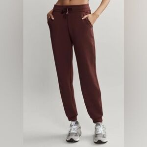 NWT RHONE Women's Brown Berry Dream Glow Jogger Pants L